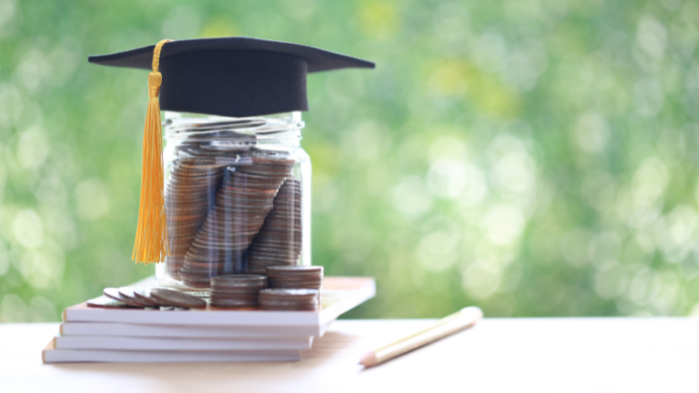 Sérgio Bento De Araújo mostra como a educação financeira nas escolas forma jovens mais conscientes e preparados para decisões reais.