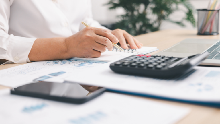 Controle de custos: O alicerce do sucesso nos empreendimentos imobiliários Valderci Malagosini Machado mostra como o controle de custos é o verdadeiro alicerce para garantir lucratividade e segurança nos empreendimentos imobiliários.